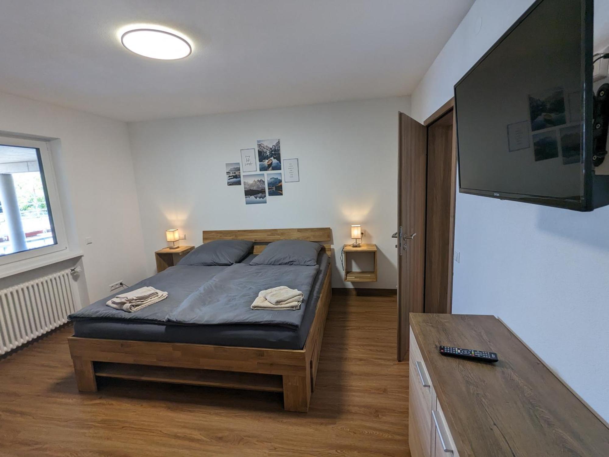 S'Bahnhoefle Apartments 灵斯海姆 外观 照片