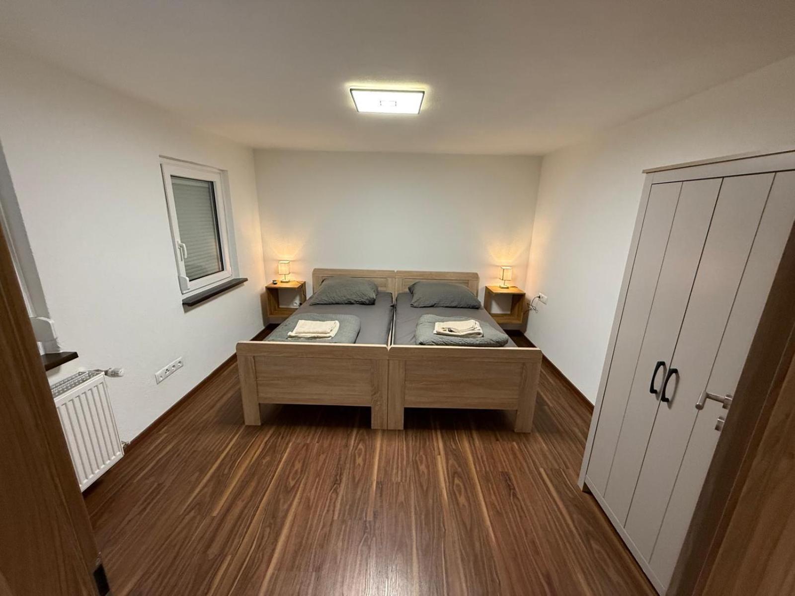S'Bahnhoefle Apartments 灵斯海姆 外观 照片