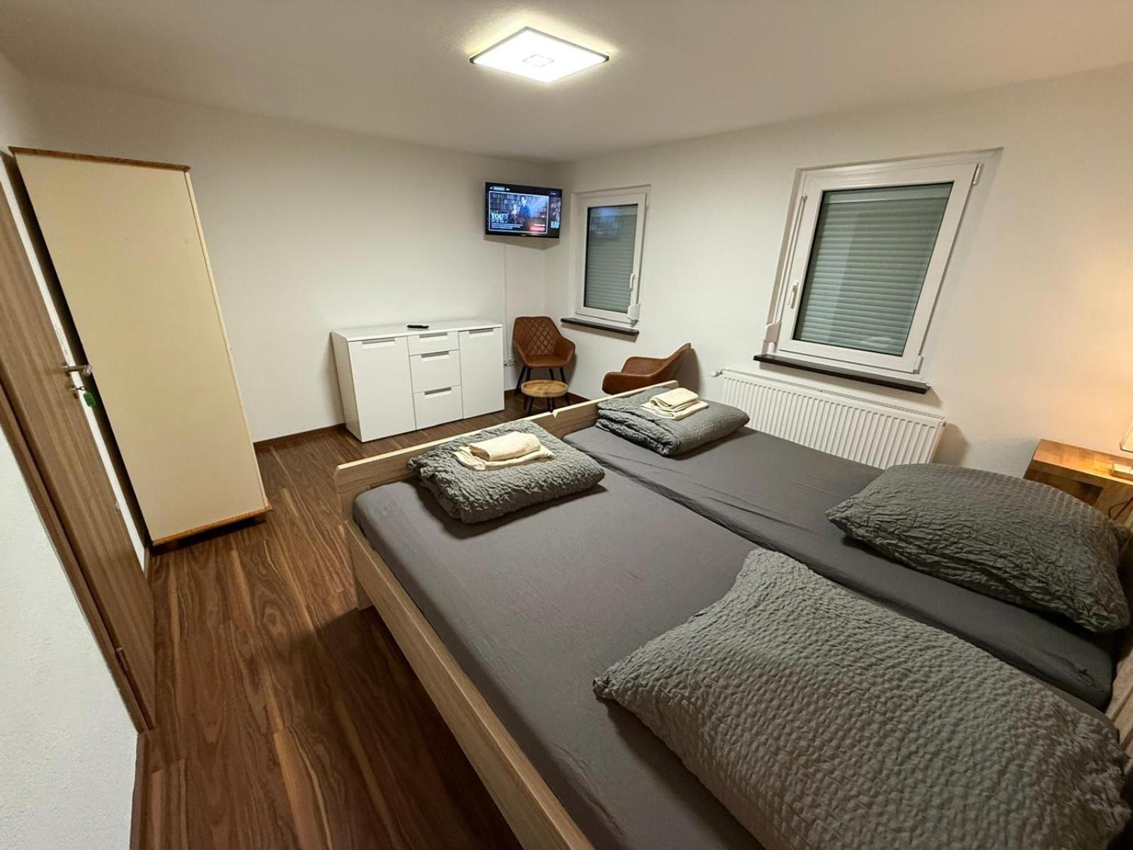 S'Bahnhoefle Apartments 灵斯海姆 外观 照片